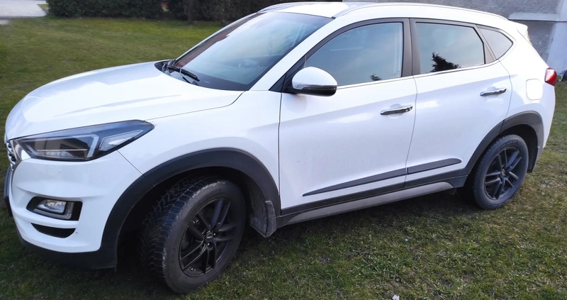 Hyundai Tucson cena 89900 przebieg: 76000, rok produkcji 2019 z Głogówek małe 56